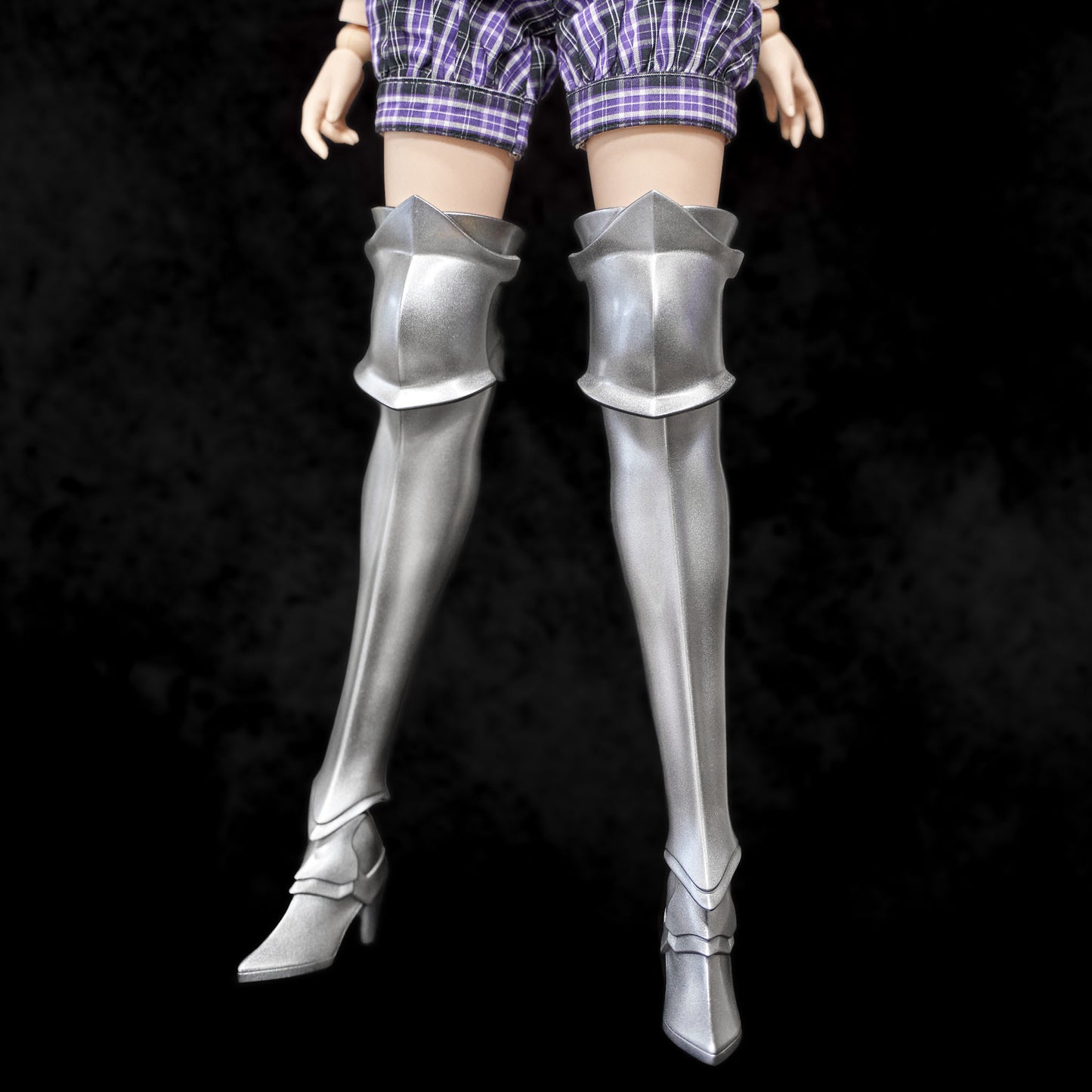 DD's Leg Armour - Silver