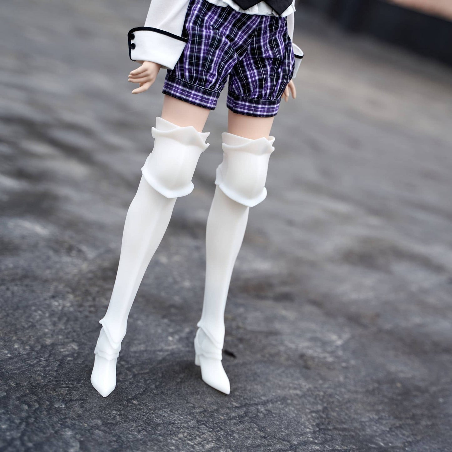 DD's Leg Armour - Semi White