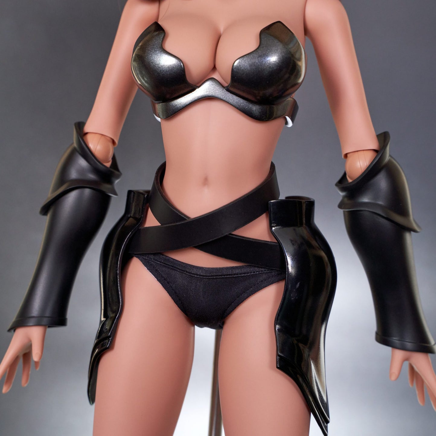DD/Smartdoll Upper Leg Armour – Glossy Black