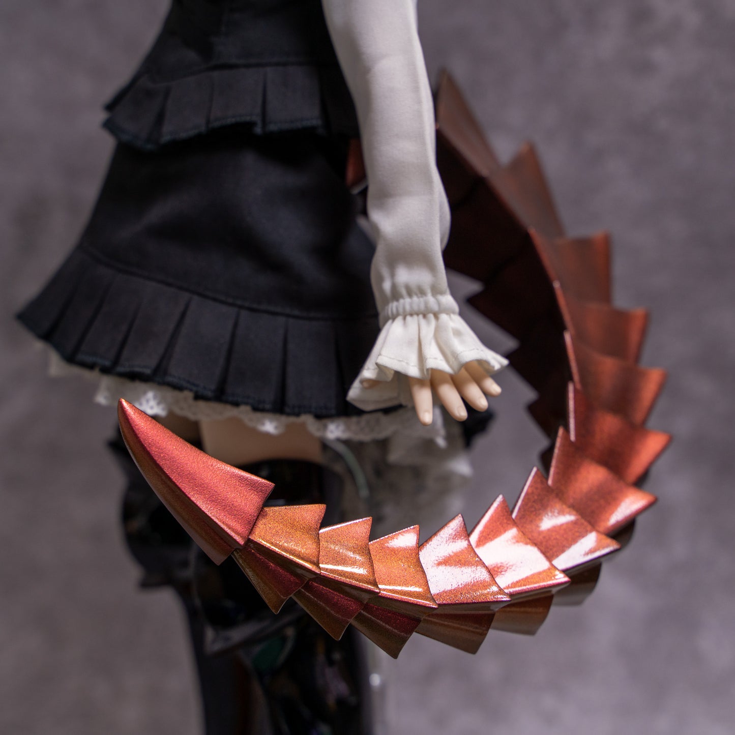 Dragon Tail – Semi White