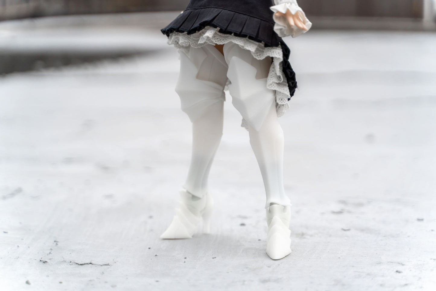 Eden Greaves – Unpainted