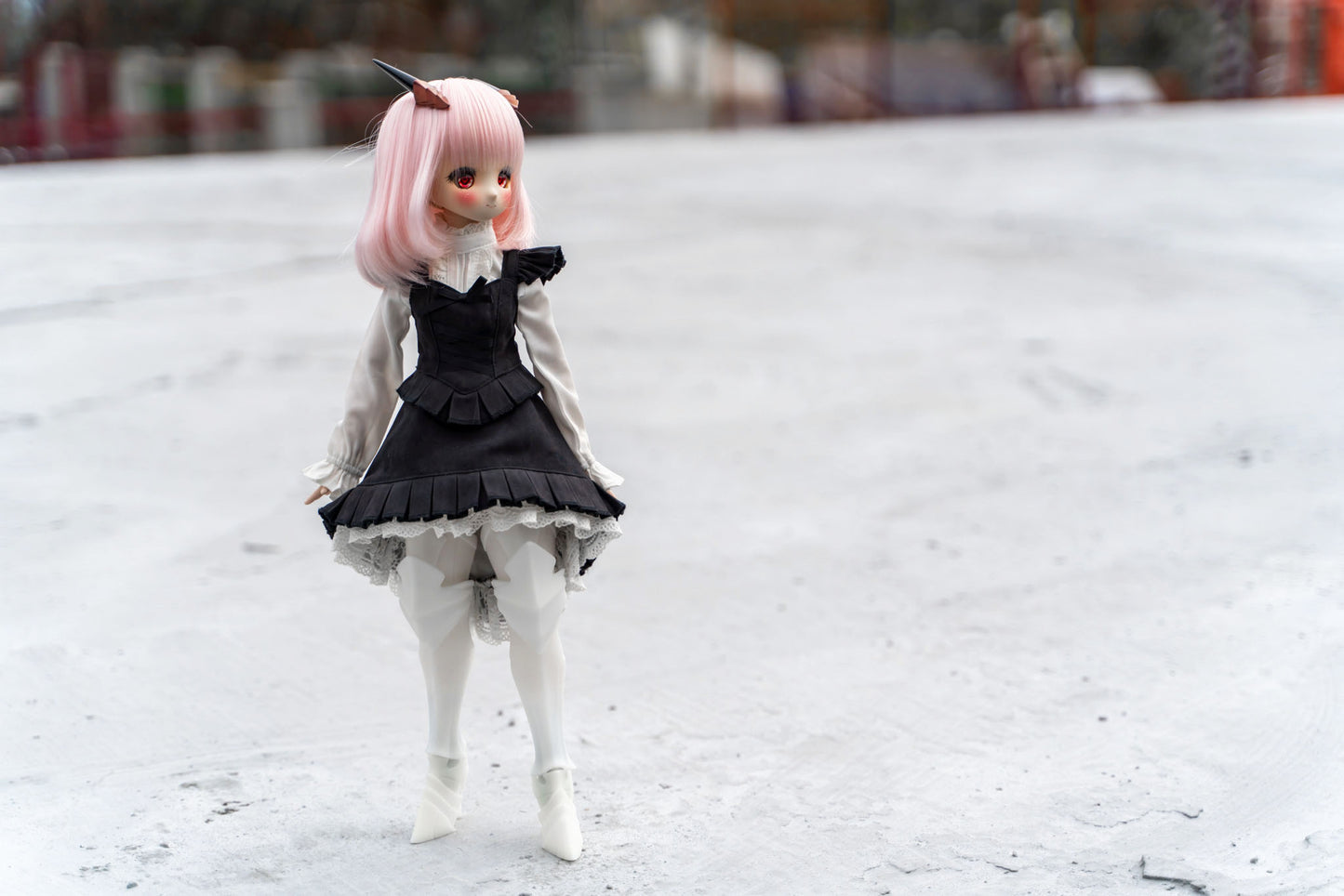 Eden Greaves – Unpainted