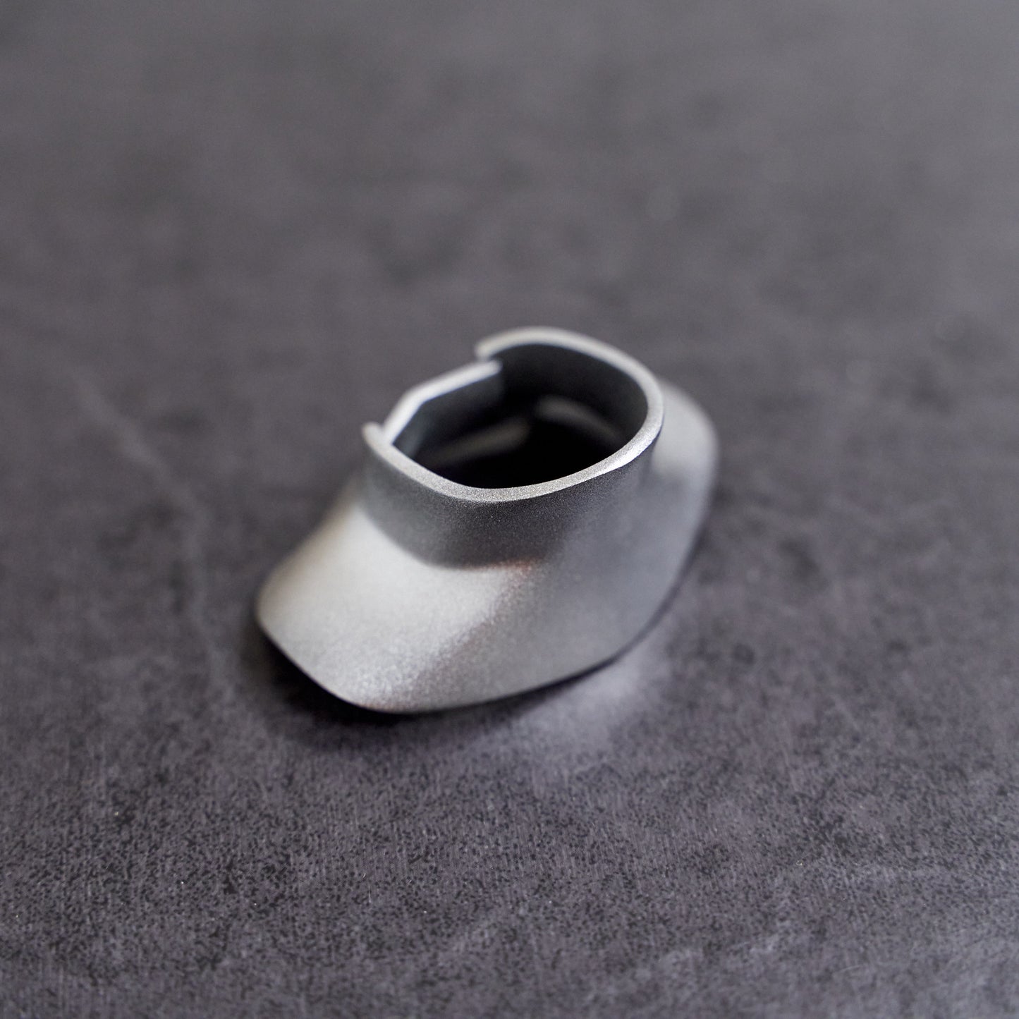 MDD Gorget Type B - Silver