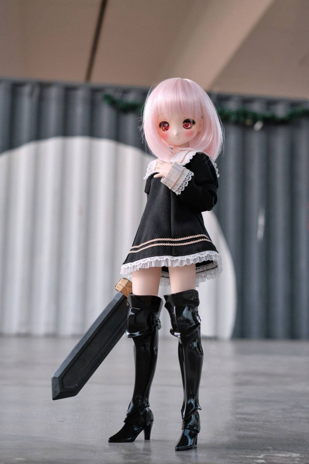 MDD Leg Armour - Glossy Black