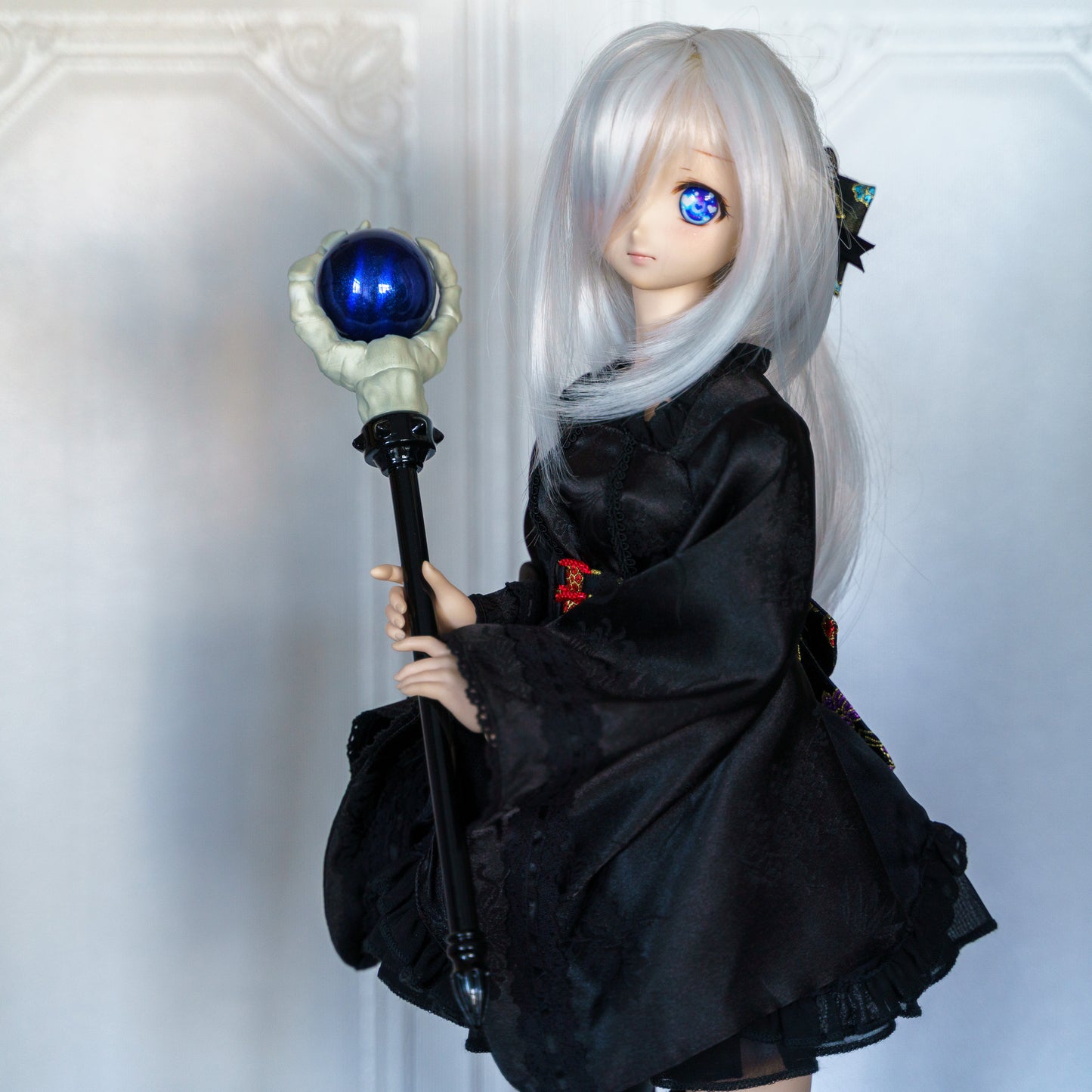 Wizards Staff Bone Claw - Metallic Blue