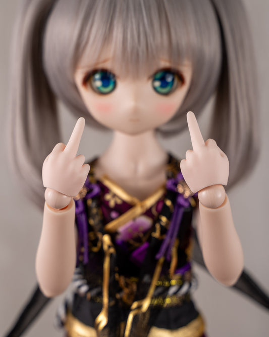 MDD Semi-White Hands - Hater