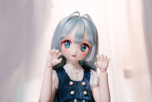MDD Semi-White Hands - Scratching