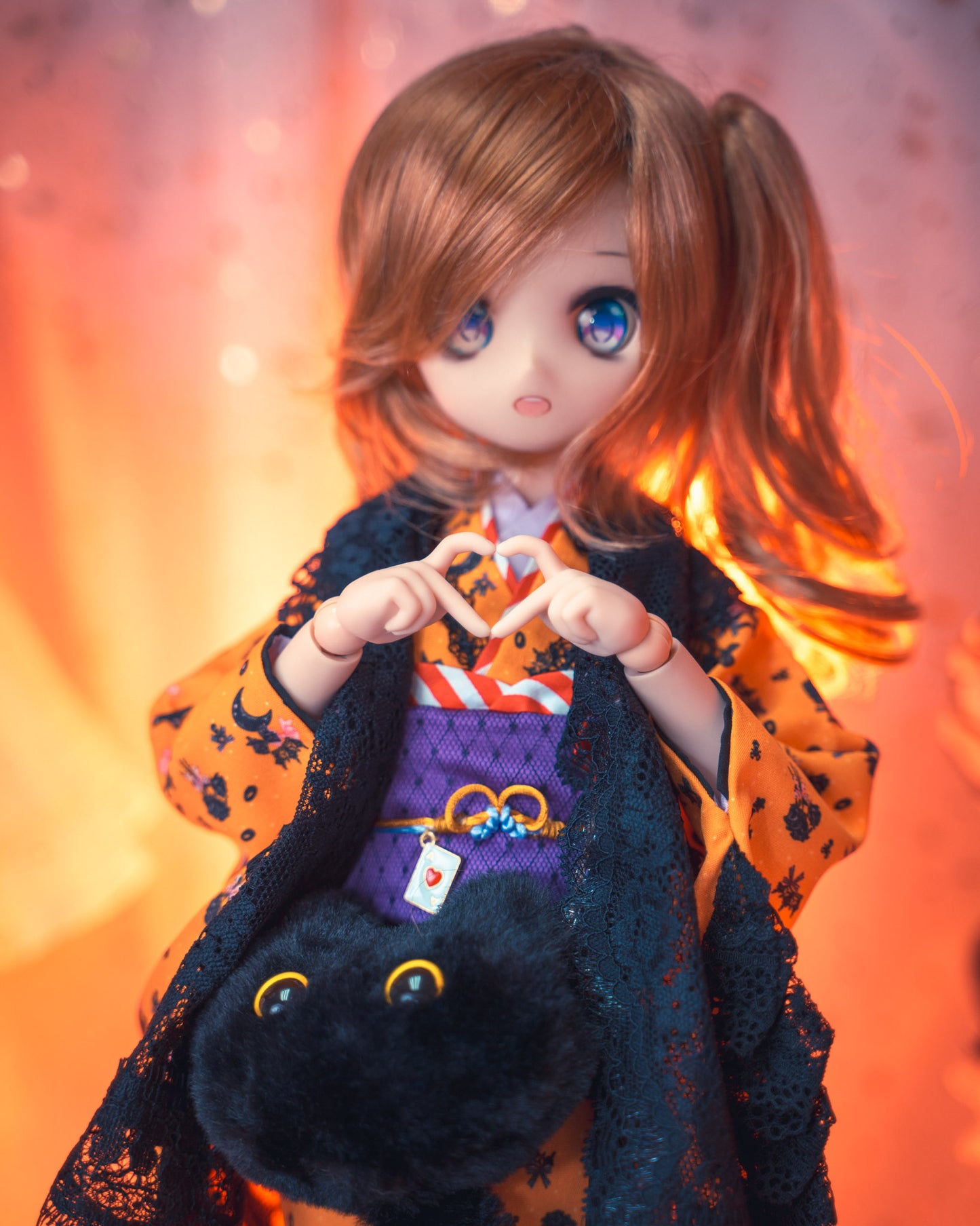 MDD Flesh Hands - Heart 2