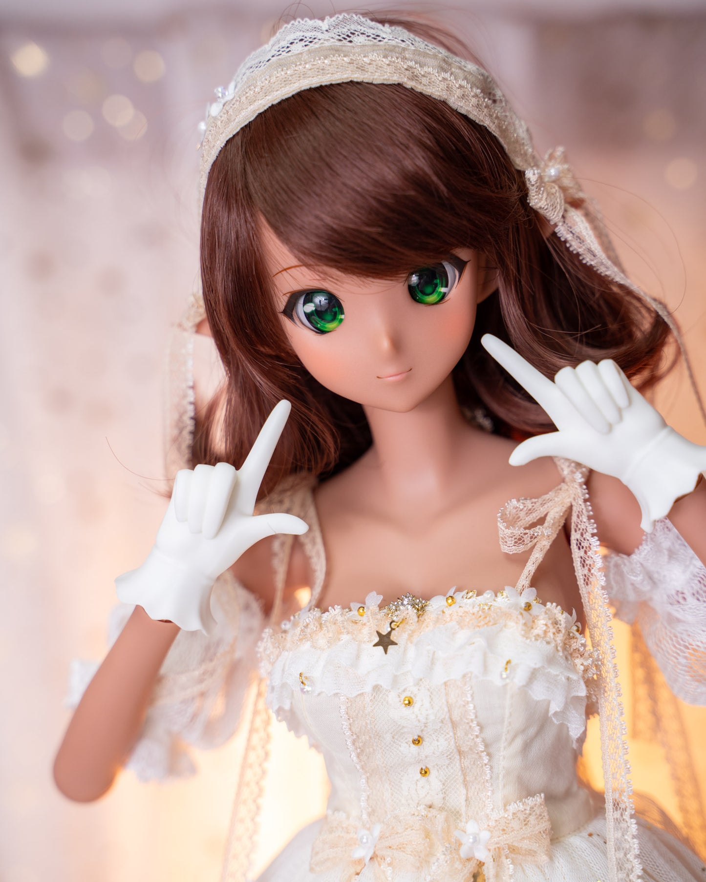 Smart Doll Wrist-Length Gloves - Pointing