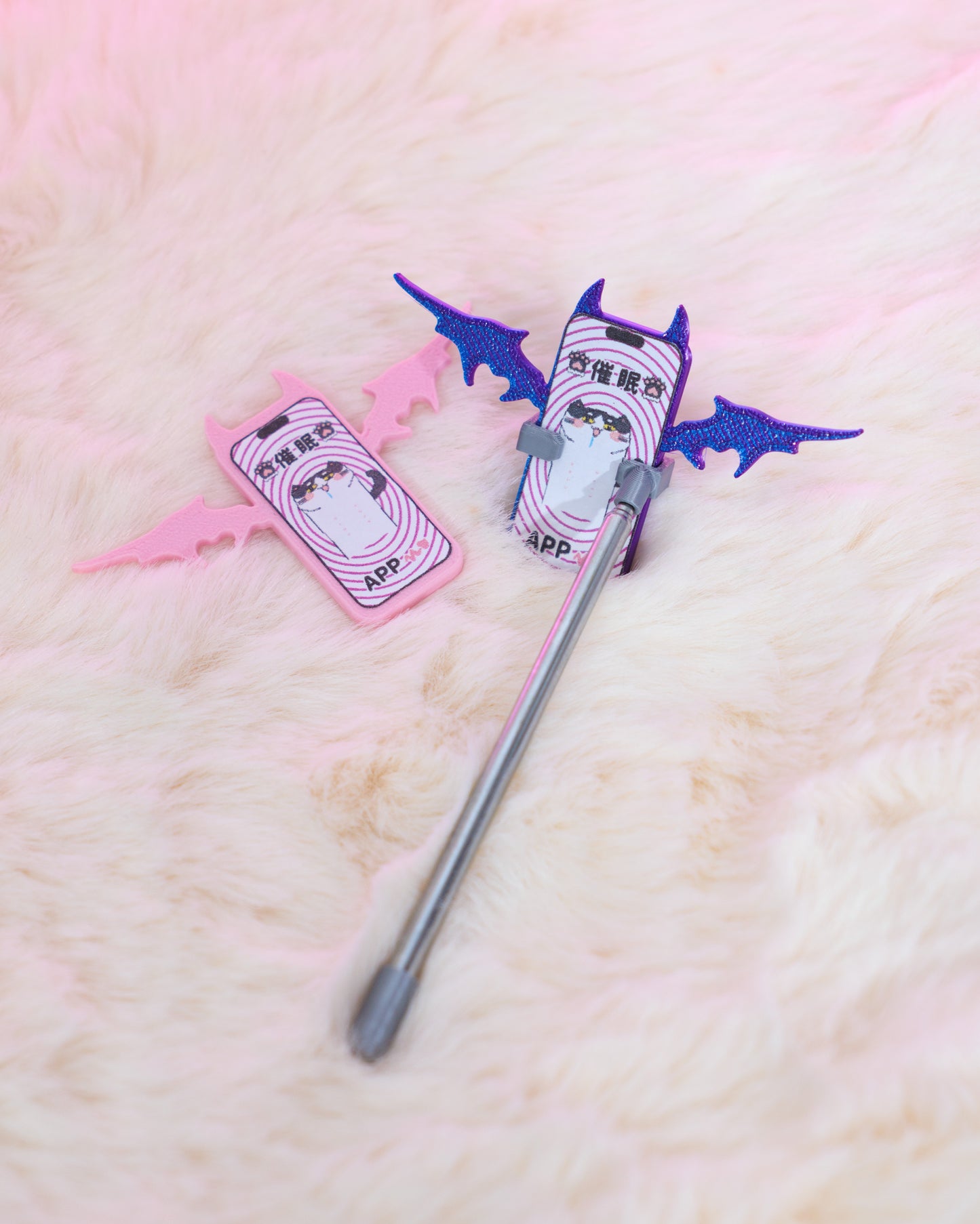 Selfie Stick + MDD Hand (Semi-White or Flesh)