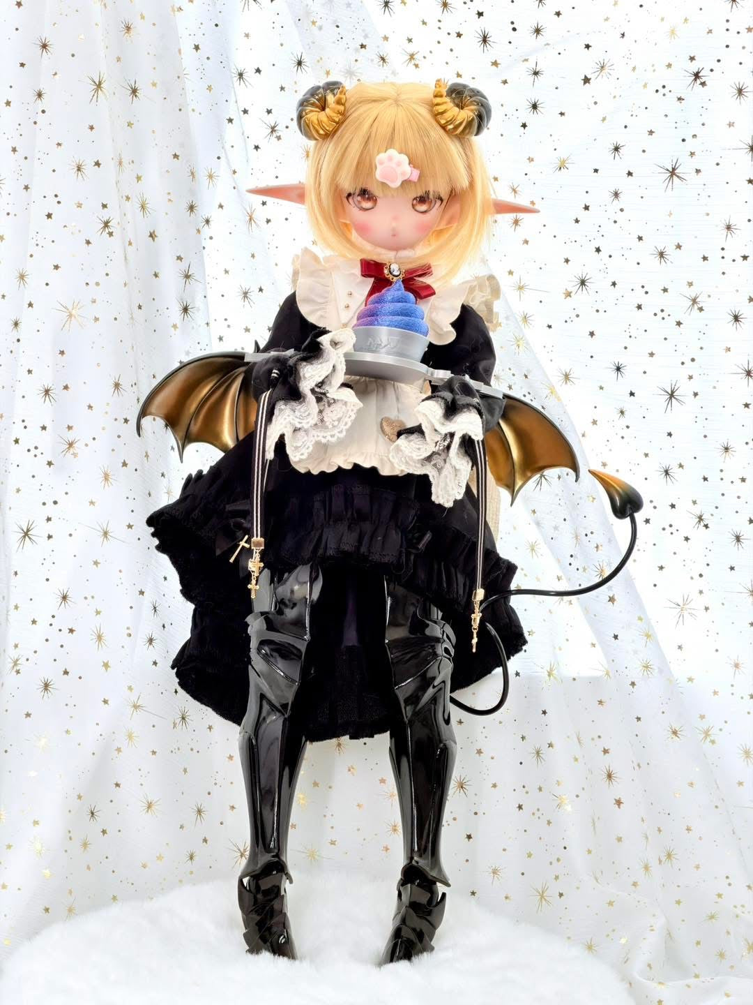 MDD Eden Leg Armour - Glossy Black