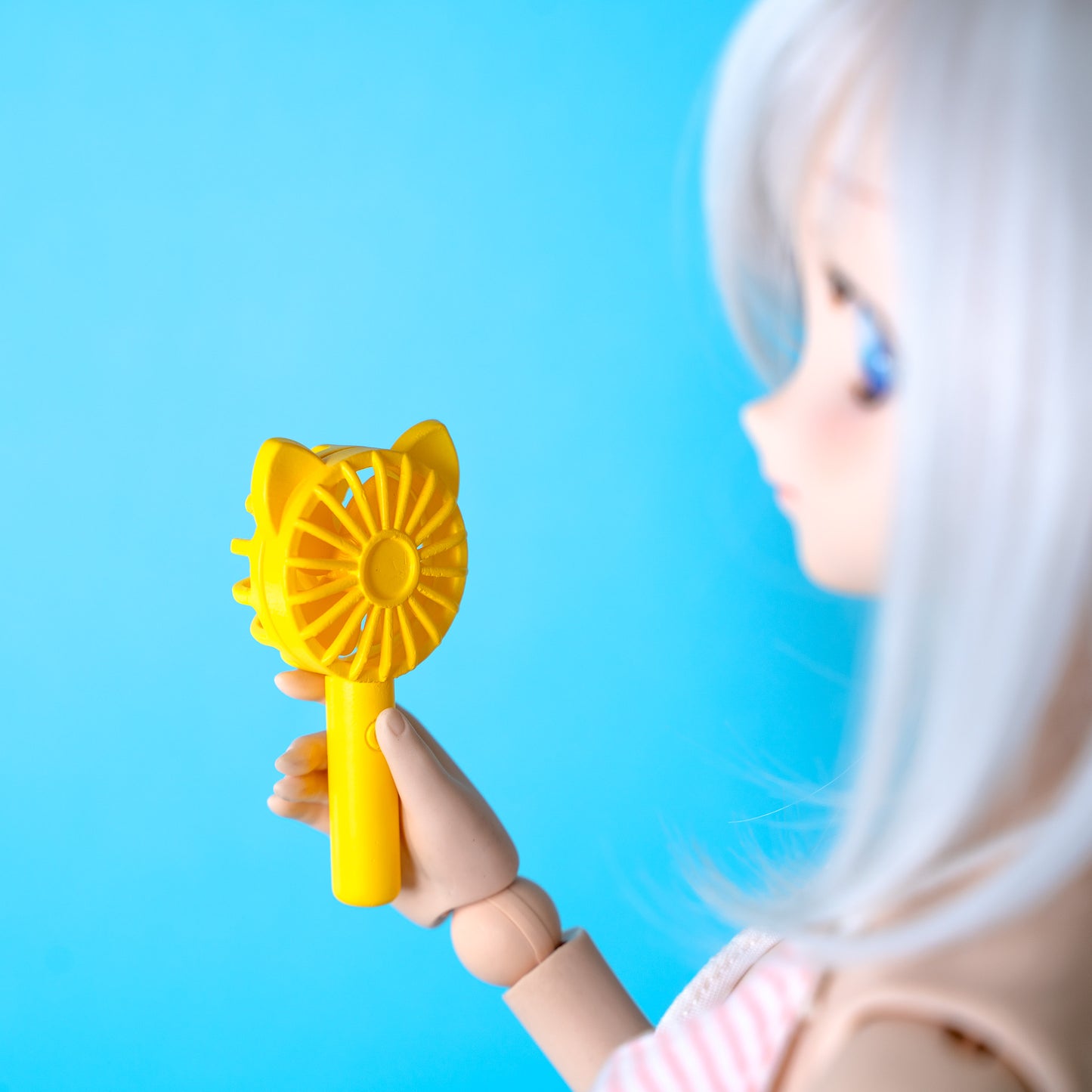 Mini Handheld Fan - Yellow – Dollnouveau Store
